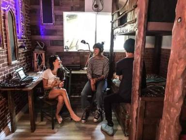 Main picture of 5210 Winnetka Ave