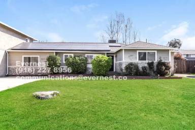 Main picture of 3542 Leatha Way