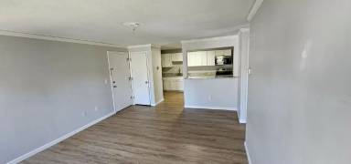Main picture of 12 Lincoln St