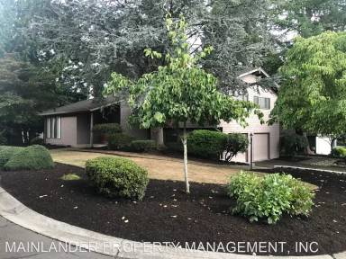 Main picture of 92 Tanglewood Dr