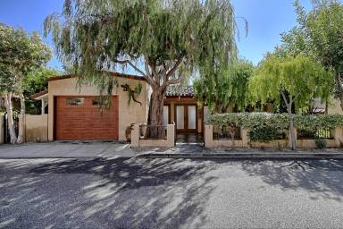 Main picture of 2166 Palomar Ave
