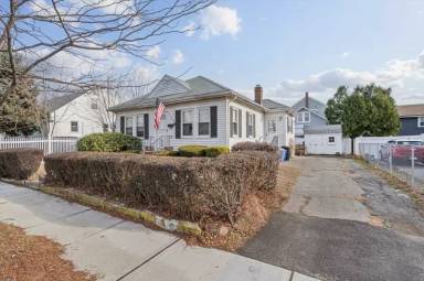 Main picture of 350 Manet Ave