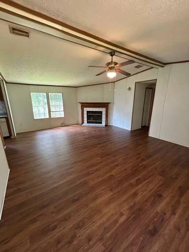Main picture of 37 McCain Rd