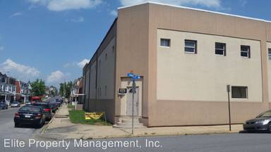 Main picture of 1040 W Princess St