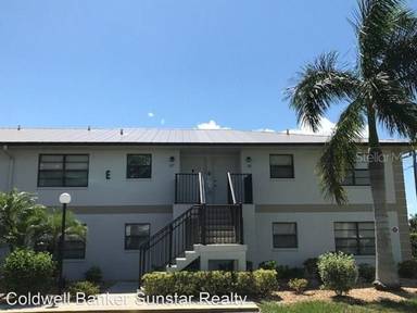 Main picture of Villa Manor Condominiums
