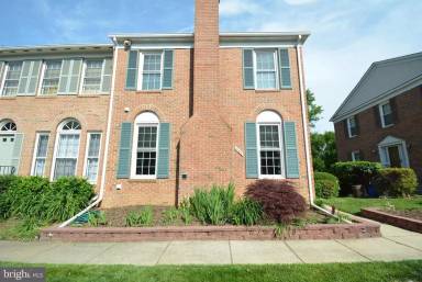 Main picture of 6153 Summer Park Ln