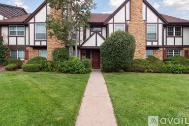Main picture of 3855 S Monaco Pkwy