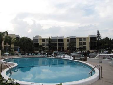 Main picture of 18 Royal Palm Way