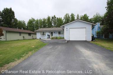 Main picture of 11611 Loveland Cir