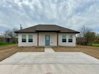 Main picture of 120 Glenhaven Dr