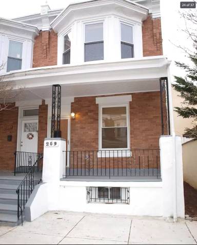 Main picture of 259 E Sydney St