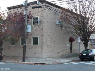 Main picture of 159 Mallory Ave
