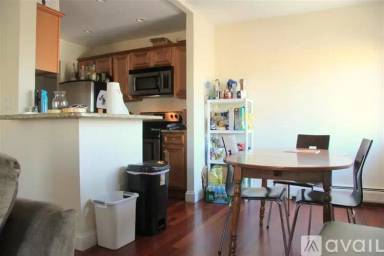 Main picture of 50 Craigie St