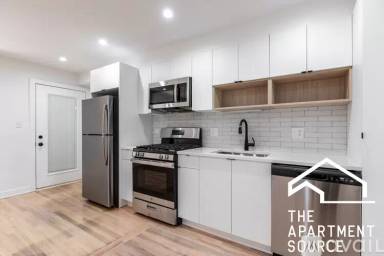 Main picture of 1756 W Rosehill Dr