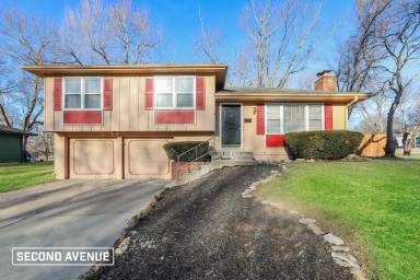 Main picture of 9300 Palmer Ave