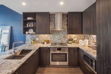 Main picture of 1401 W North Ave