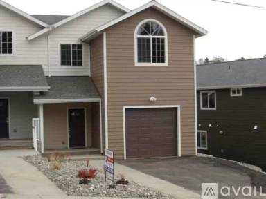 Main picture of 552 SW State St