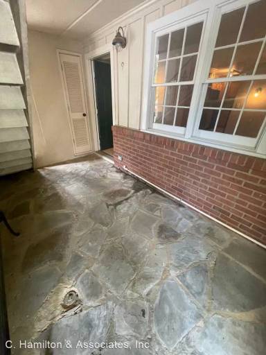 Main picture of 655 E Campus Rd