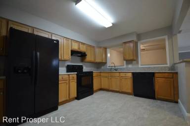 Main picture of 1003 Dewitt Dr