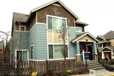 Main picture of 13032 28th Ave W