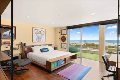 Main picture of 7301 Vista del Mar