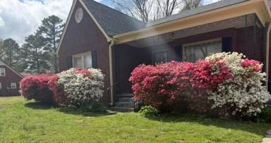 Main picture of 1565 Lambuth Blvd