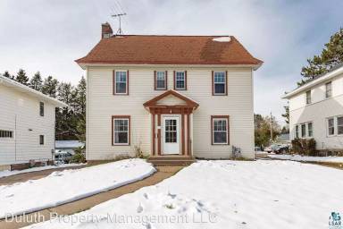 Main picture of 1725 Woodland Ave