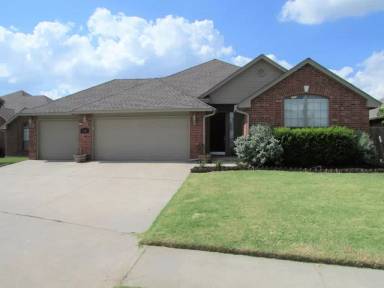 Main picture of 3016 Cruden Dr