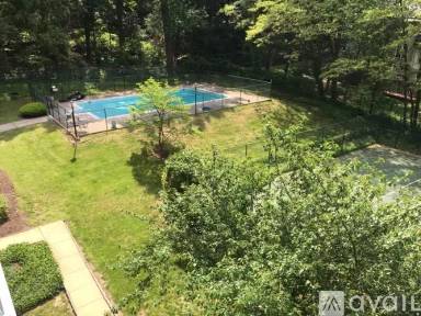 Main picture of Hunting Creek Club Condominiums
