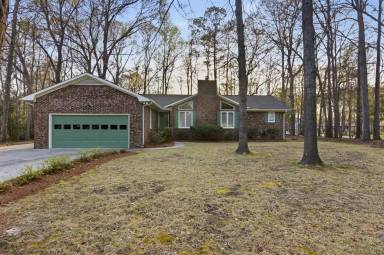 Main picture of 101 Gatewood Dr