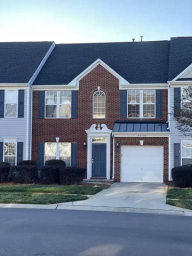 Main picture of 4036 Holly Villa Cir