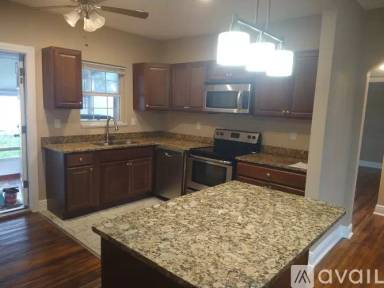 Main picture of 3933 1st St NE