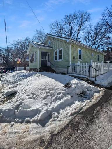 Main picture of 1280 Hindmarch St