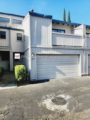 Main picture of 1355 Hood Rd