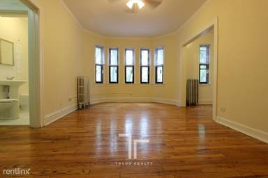 Main picture of 4631 N Paulina Apartments