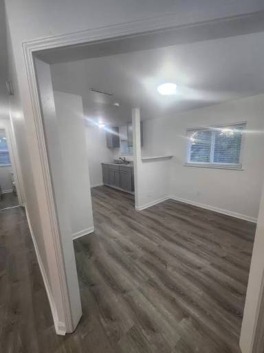 Main picture of 1245 N Tremont St