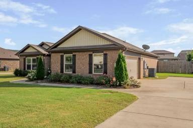 Main picture of 1714 Oscar Patterson Rd