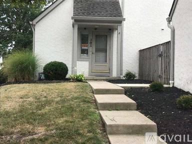 Main picture of 305 Saint Andrews Dr