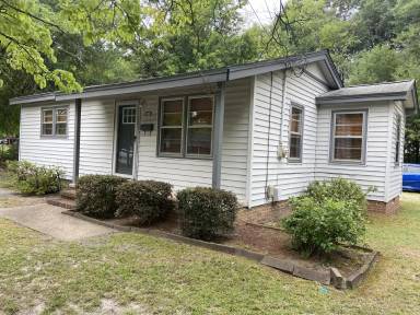 Main picture of 1118 Turnpike Rd