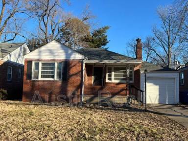 Main picture of 417 Lone Oak Dr