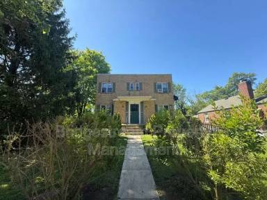 Main picture of 426 Wonderly Ave