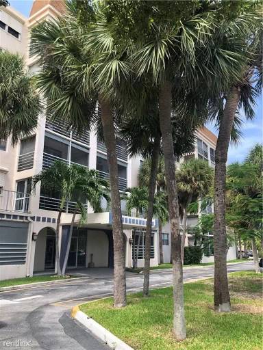 Main picture of 501 E Dania Beach Blvd