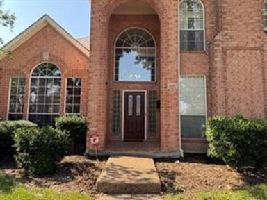 Main picture of 1100 Hunters Creek Dr