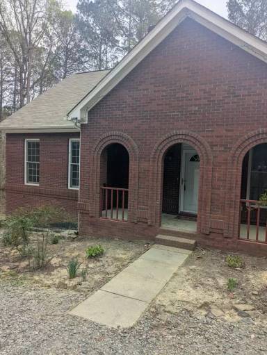 Main picture of 380 Riverstone Dr