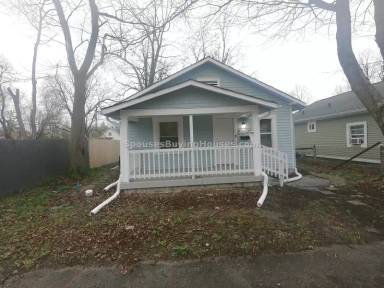 Main picture of 3829 E 31st St