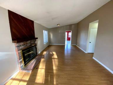 Main picture of 1530 Burnside Ct