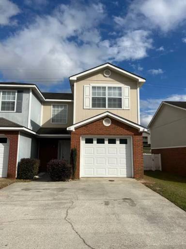 Main picture of Dunwoody Subdivision