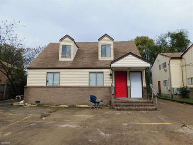 Main picture of 322 Ashlawn Dr