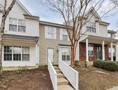 Main picture of 9365 Glenwater Dr