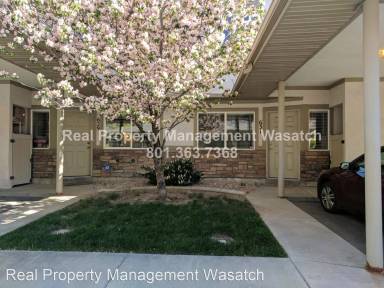 Main picture of 631 W Allen Cv
